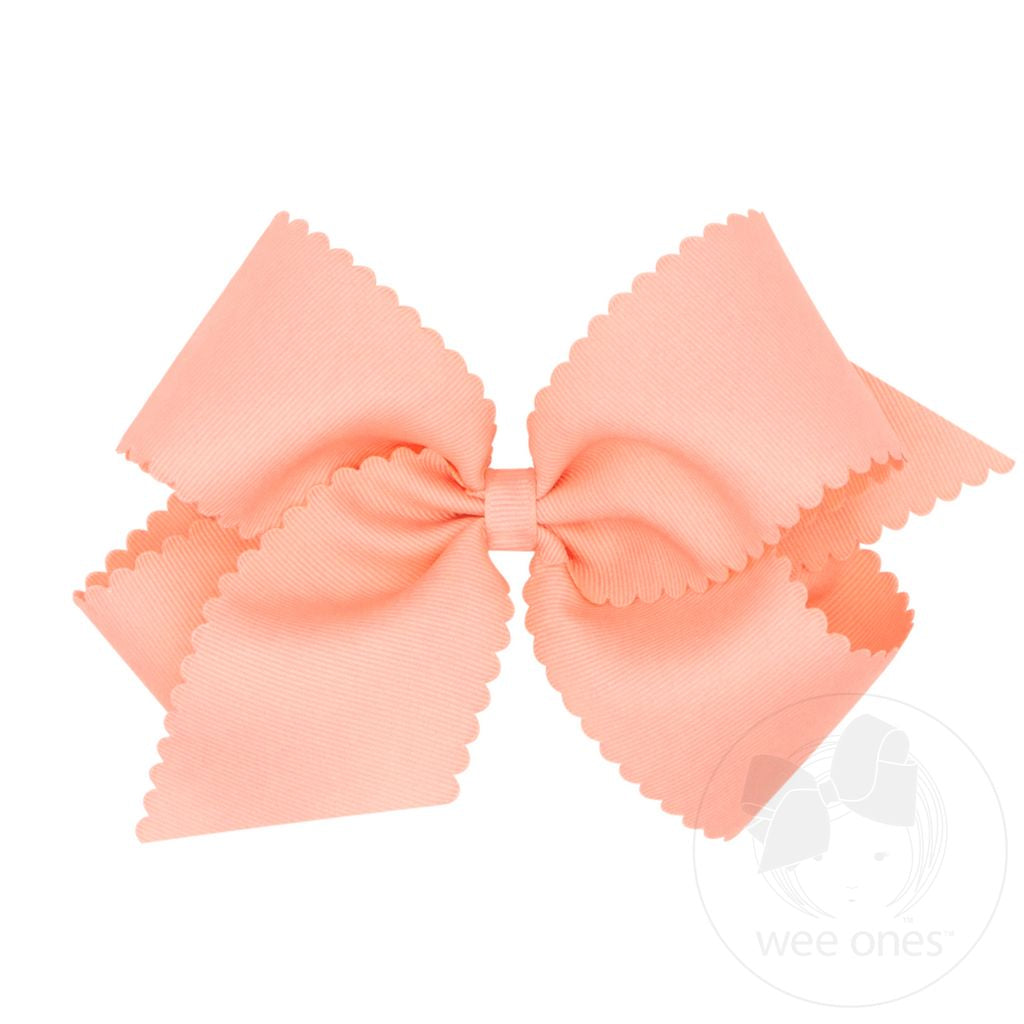 Scalloped Edge Bow