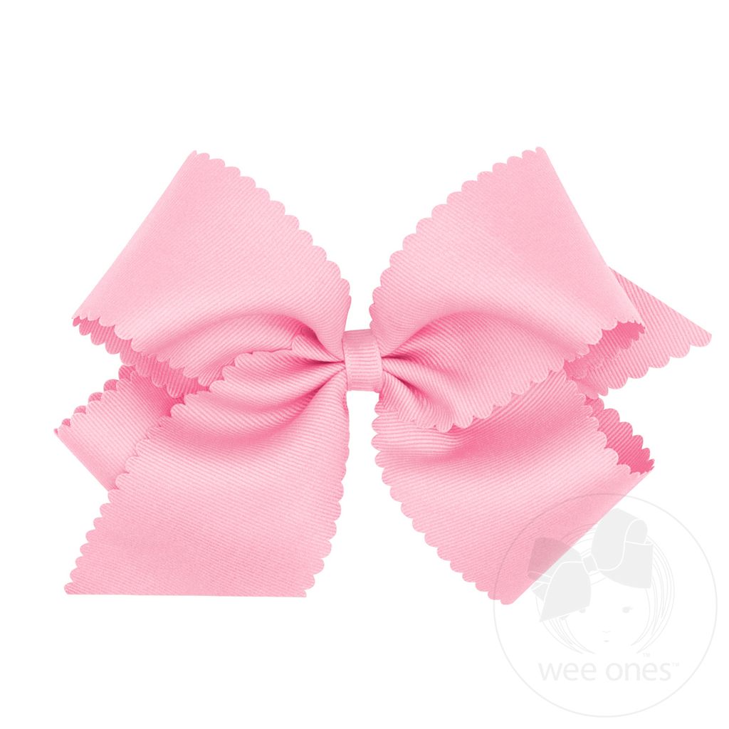 Scalloped Edge Bow