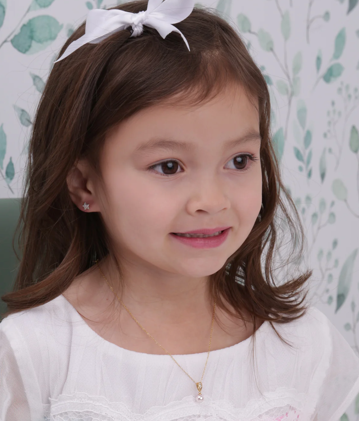 Pearl Pendant Necklace