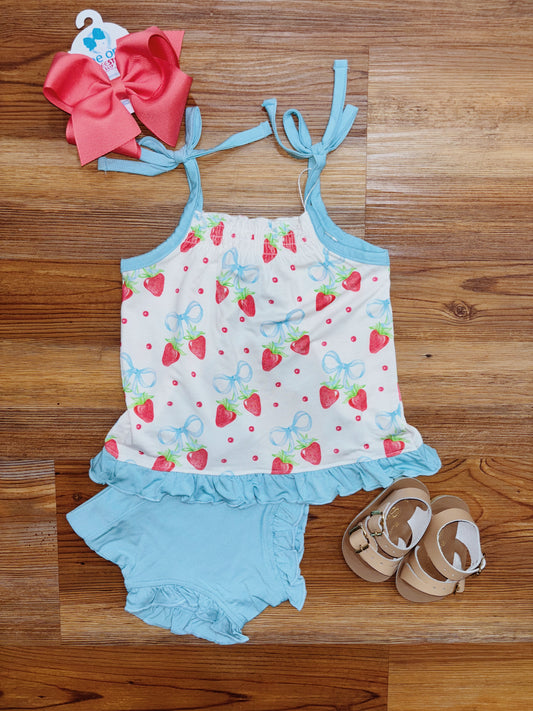 Strawberries & Bows Ruffle Set