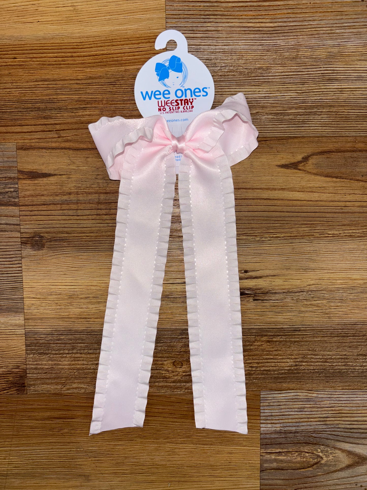 Ruffle Edge Cheer Streamer Bow