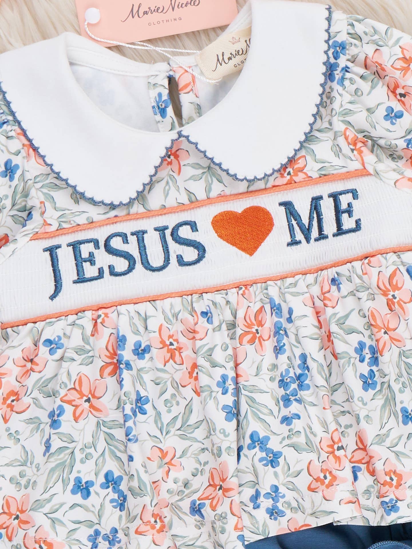 Jesus Loves Me Bloomer Set