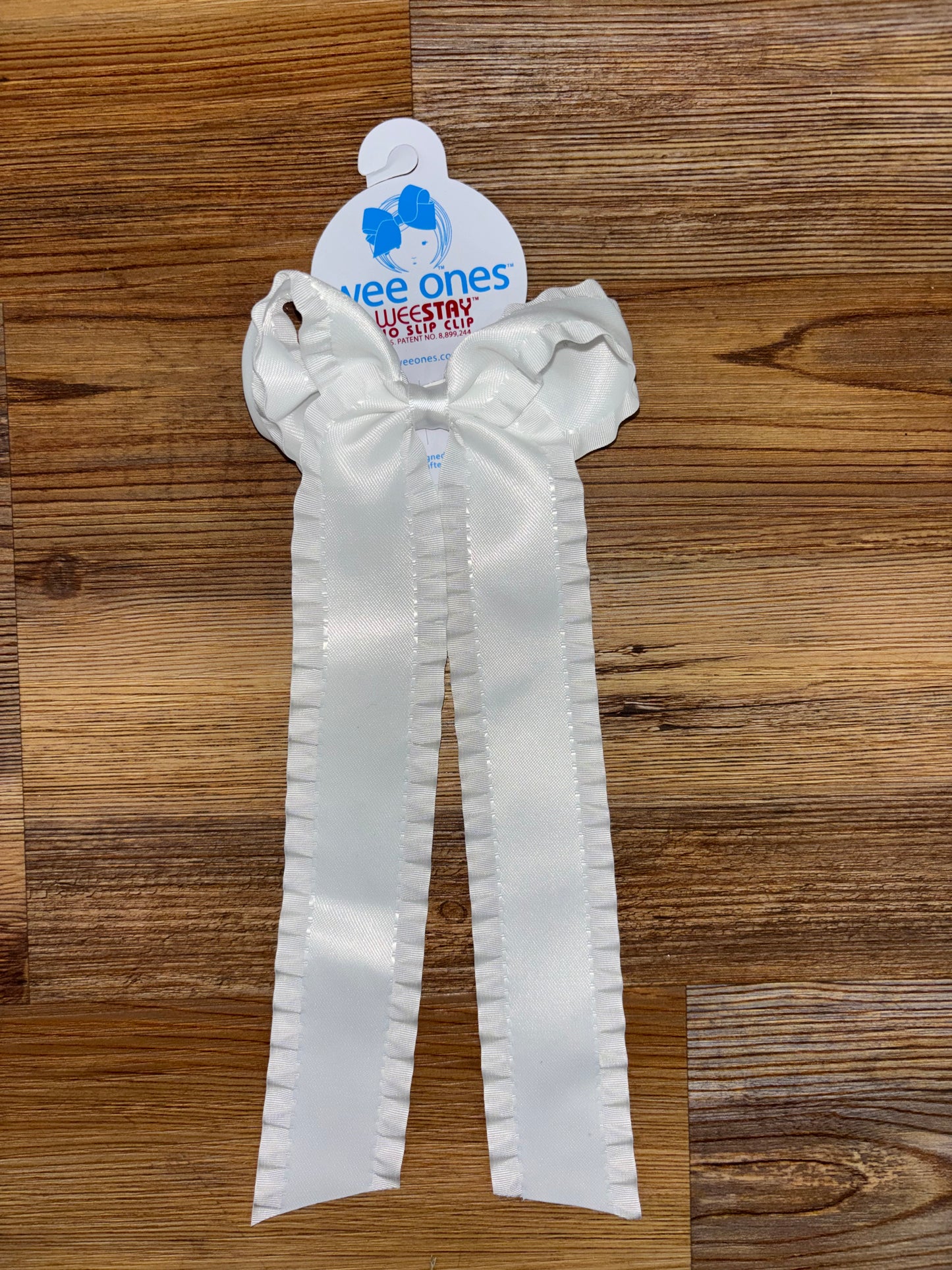 Ruffle Edge Cheer Streamer Bow