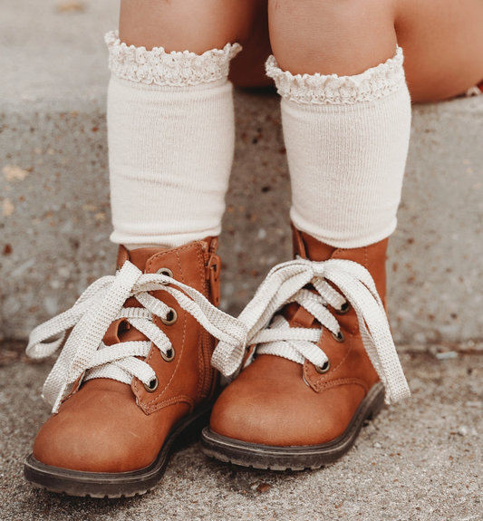 Vanilla Lace Top Socks