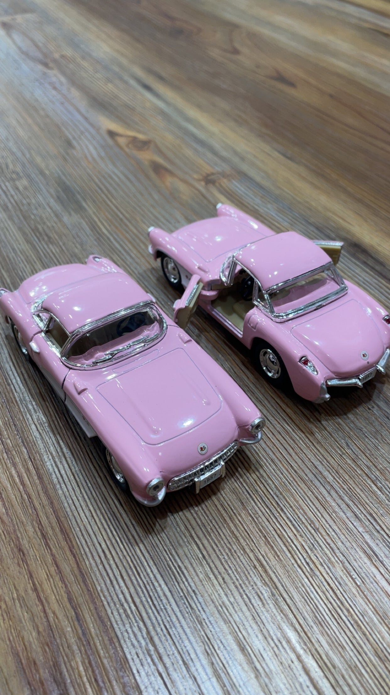 1957 Pink Chevrolet Corvette