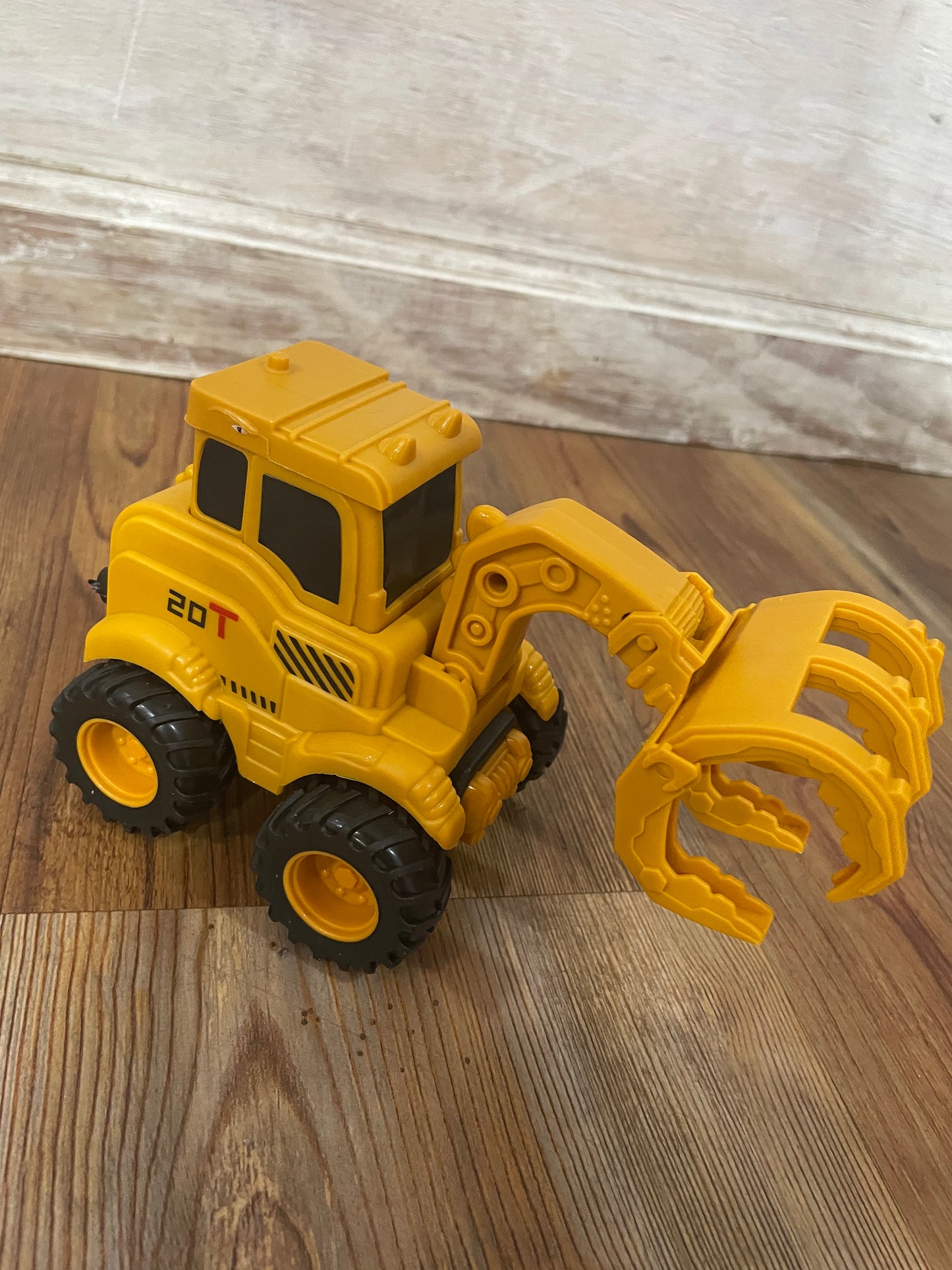 Press & Go Construction Truck