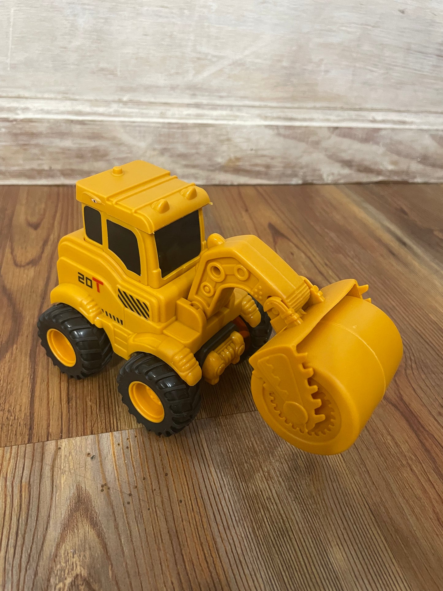 Press & Go Construction Truck