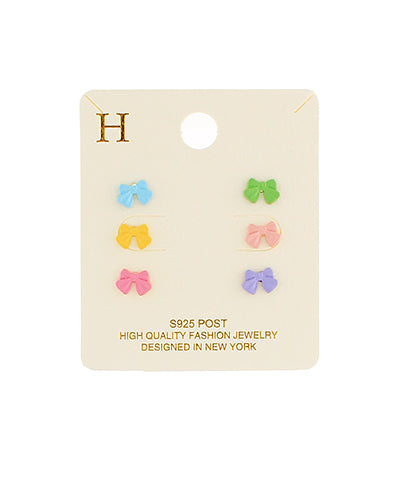 Colored Bow Stud Set